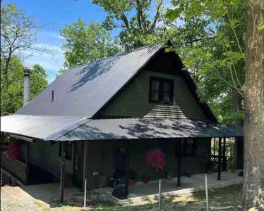 410 Wagon Creek Loop