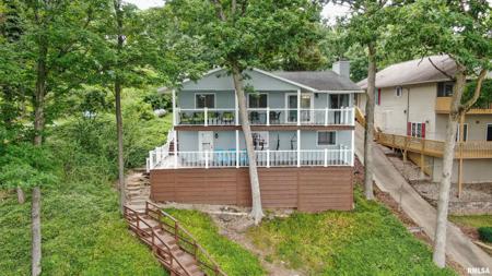 1195 N LAKE SHORE Drive
