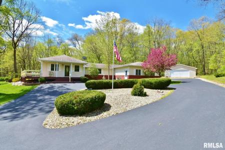 60 BIRCHWOOD Court