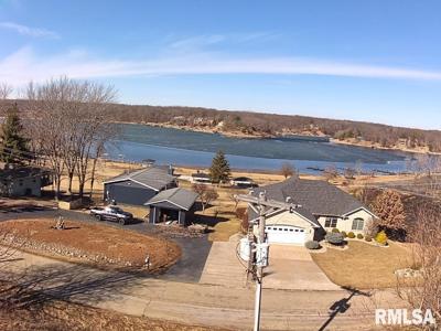 1055 LAKEVIEW Road North