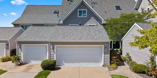 314 HARBOR POINTE Drive