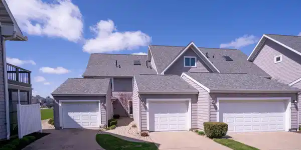 416 HARBOR POINTE