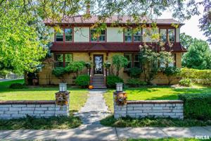 422 N SECOND