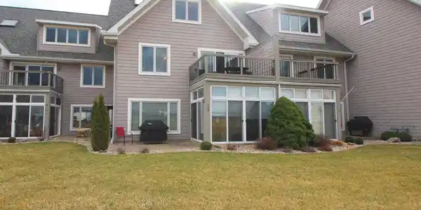 408 HARBOR POINTE