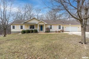 138 COTTONWOOD Court