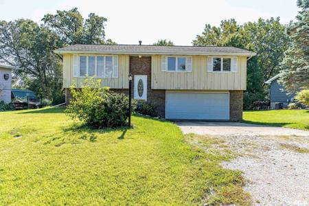 9702 W-WHITTINGHAM Point