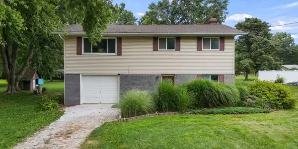 60 S RIVERVIEW Drive