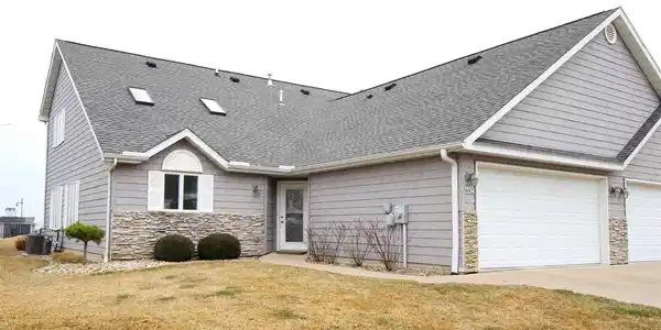 602 HARBOR POINTE