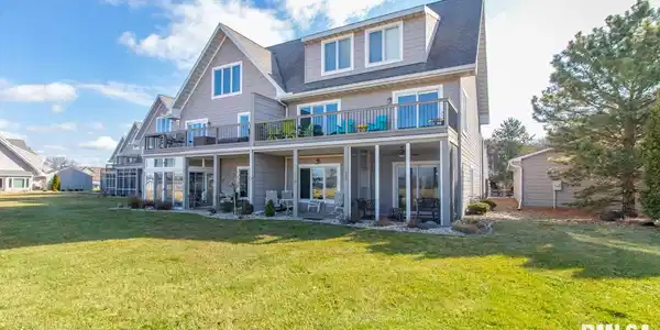528 HARBOR POINTE