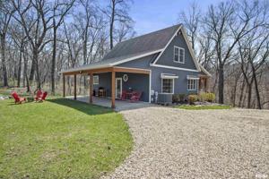 9 FERNWOOD Court
