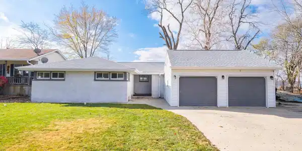 1169 SUNSET Drive