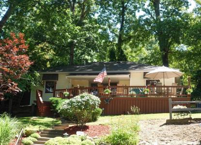 991 BREEZY BLUFF Drive