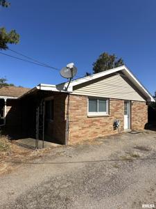 1130 SUNSET Drive