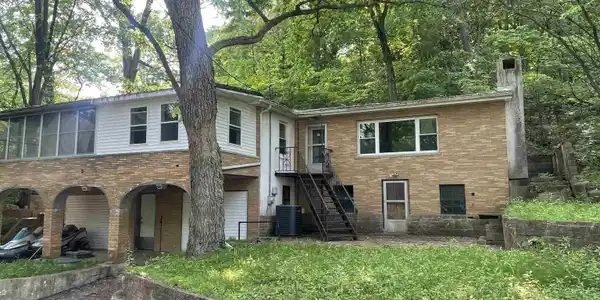 7313 N-SAFFORD Drive