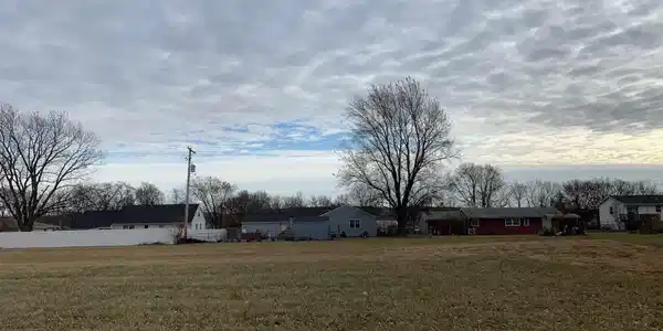 Lot 24 E CAMDEN Circle
