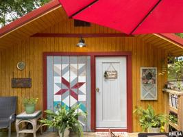 305 EAGLE Drive