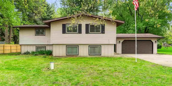 58 S RIVERVIEW Drive