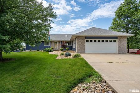 910 FYRE LAKE Drive