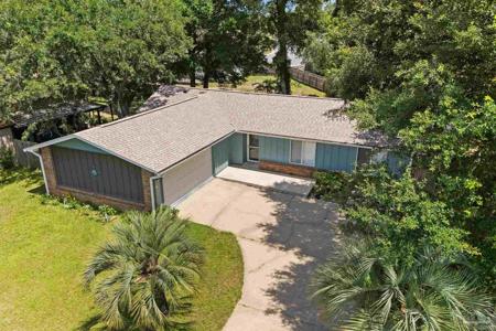 2558 Amberjack Ct
