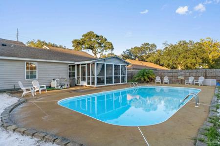 2637 Tinosa Cir