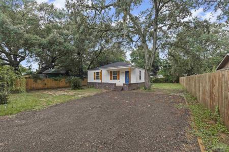 5225 Admiral Halsey Rd