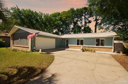 2558 Amberjack Ct