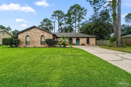 6999 Lake Joanne Dr