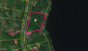 18 Covered Bridge Dr