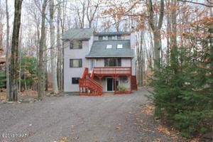 308 Parkwood Dr