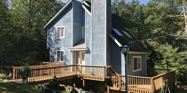 123 Stonehenge Rd