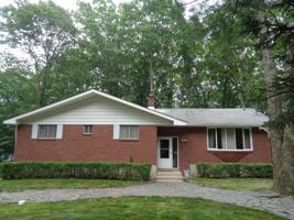 156 Lakeview Dr