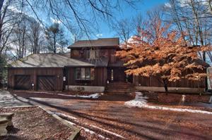 1785 Roamingwood Ct