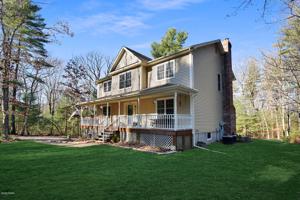 120 Kathryn St