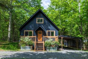 124 Hemlock Dr