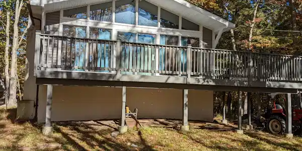 102 William Dr