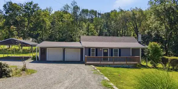 61E Lakeside Drive
