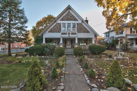 110 W George Street