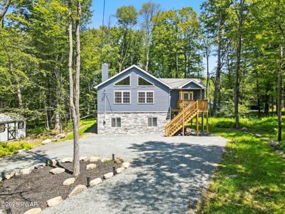 124 Oak Circle