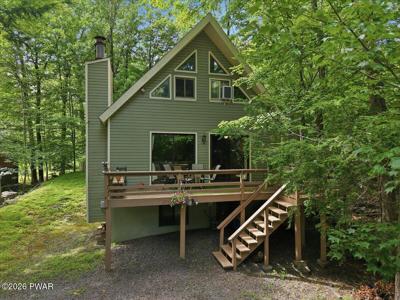 285 Lakeview Drive W