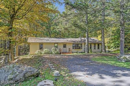 15 Hemlock Court