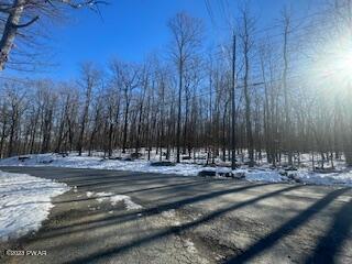 693 & 695 Fawn Road