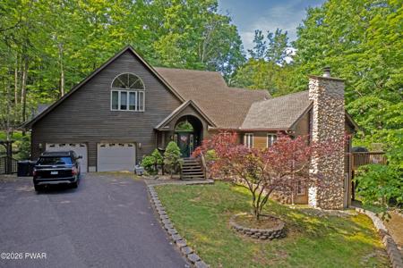 147 N Evergreen Drive