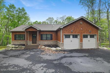 805 Visalia Court