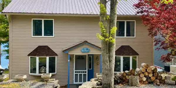 69 Lakeside Drive