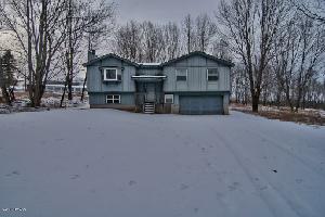 924 Forest Rd
