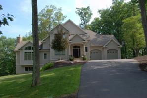 235 Indian Dr