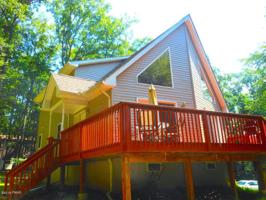 144 Lamplighter Ln