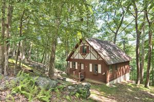 125 Minuteman Ln