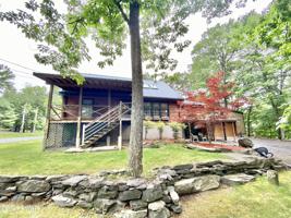 104 Windwood Dr