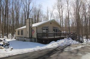 3608 Chestnut Hill Dr
